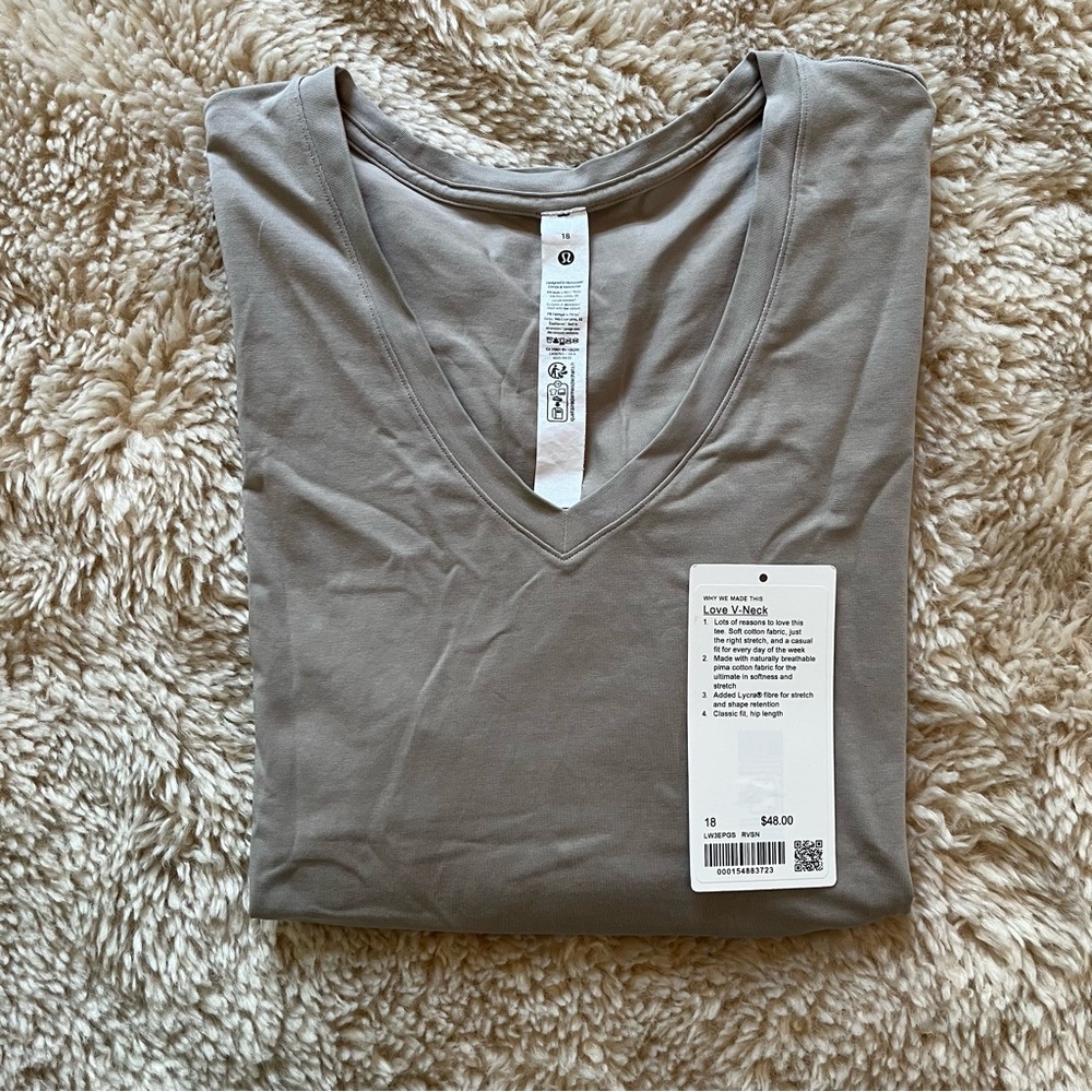 Lululemon 18 Love V Neck Tee